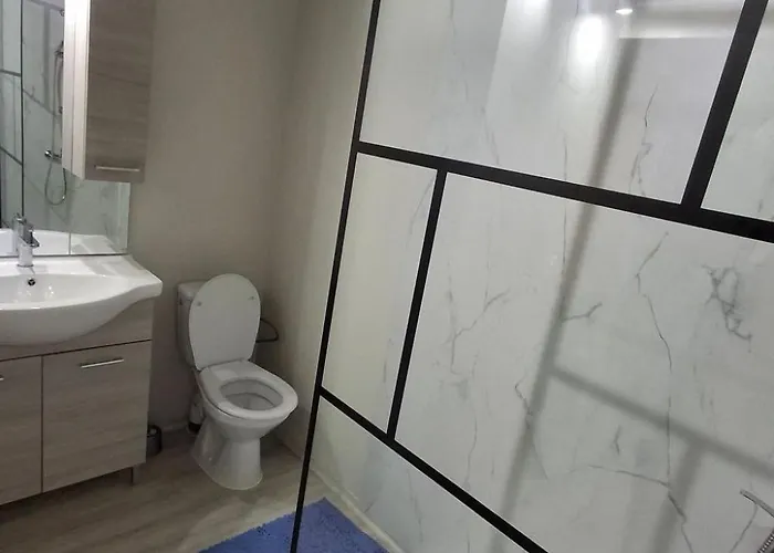 Premium Mit Terrasse By Interhome *